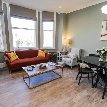 Saltern Солтберн-бай-те-Си